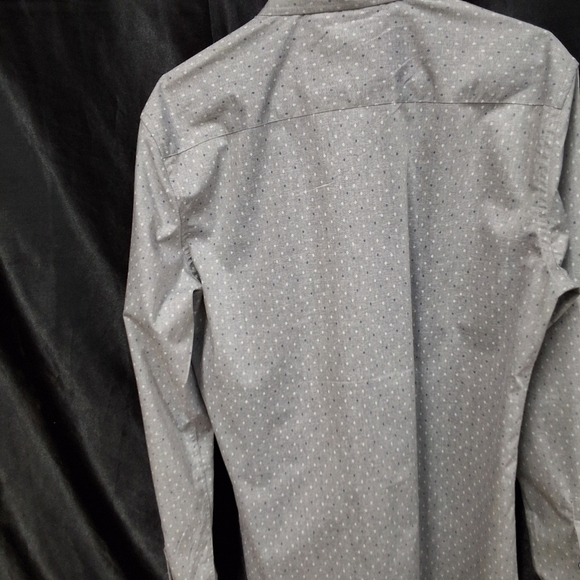 Mens size medium like new craft and flow collared button up tshirt. - Picture 8 of 9